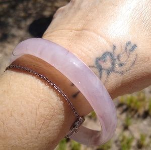 NWT PURPLE JADE BRACELET